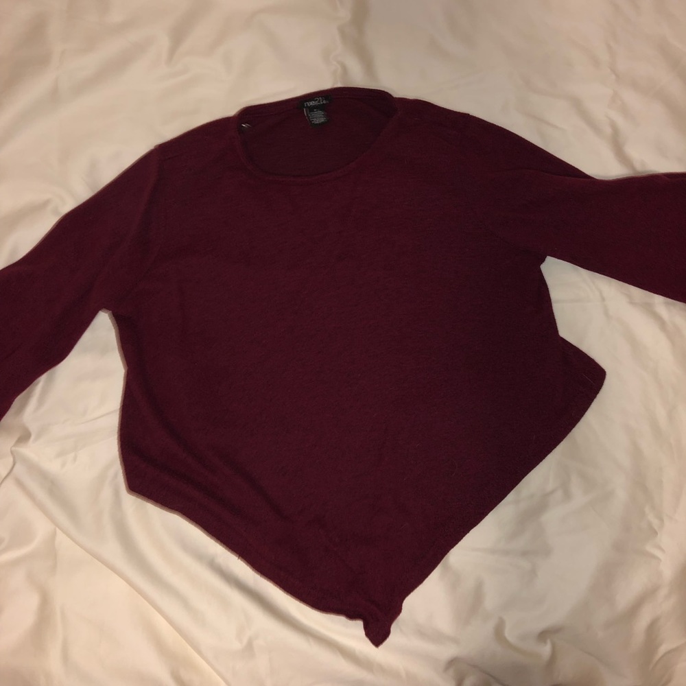 Maroon crop top